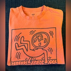 GAP men’s medium clock graphic tee